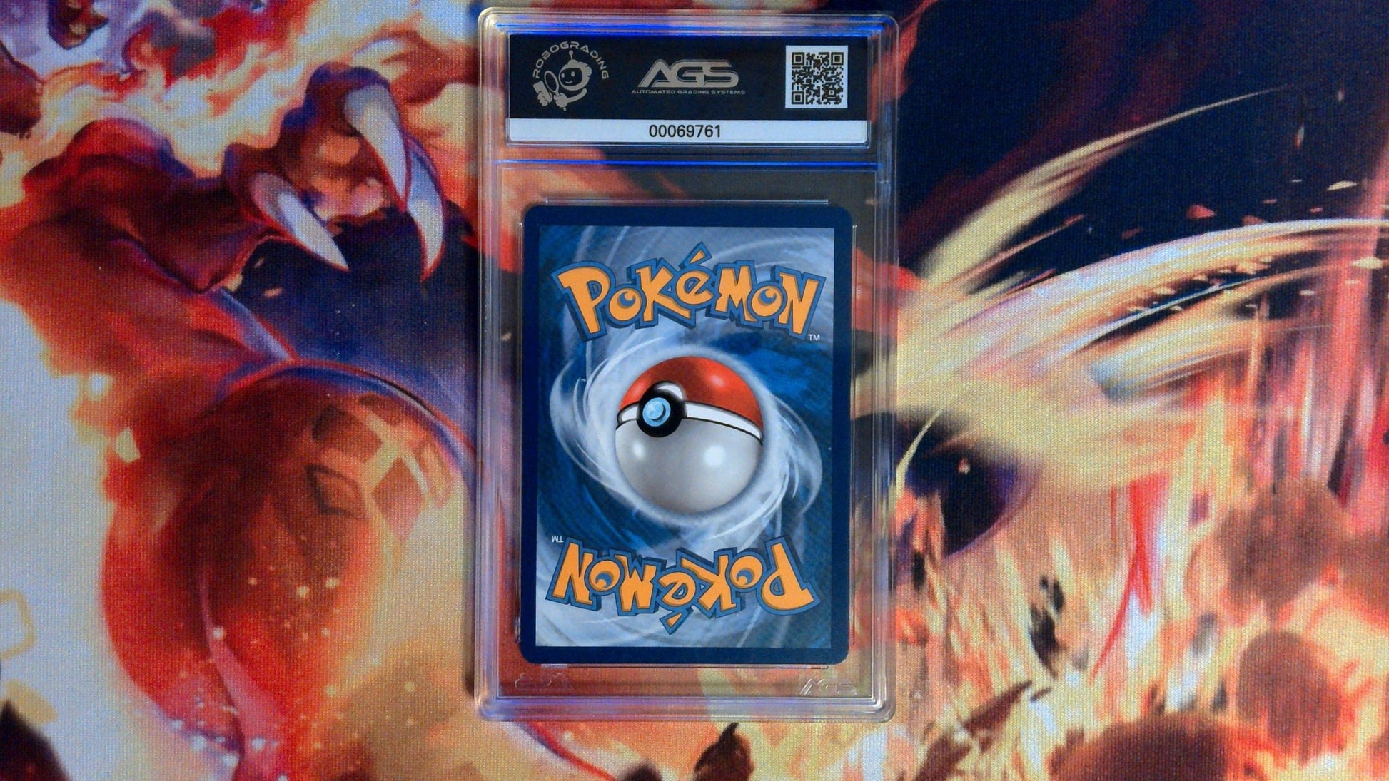 AGS 9 Lugia Vstar - Silver Tempest 211/195 - CardSquare L.L.C.